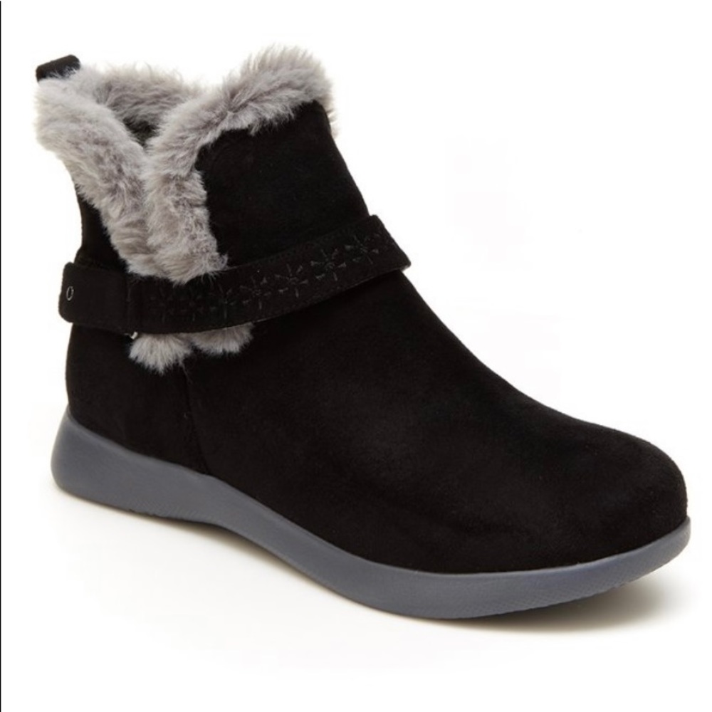 JBU Black Ankle Boots with Gray Fur Trim